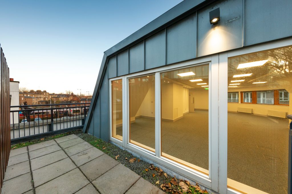 1 Albert Terrace, Albert Place West, Dublin 2 - office building courtyard