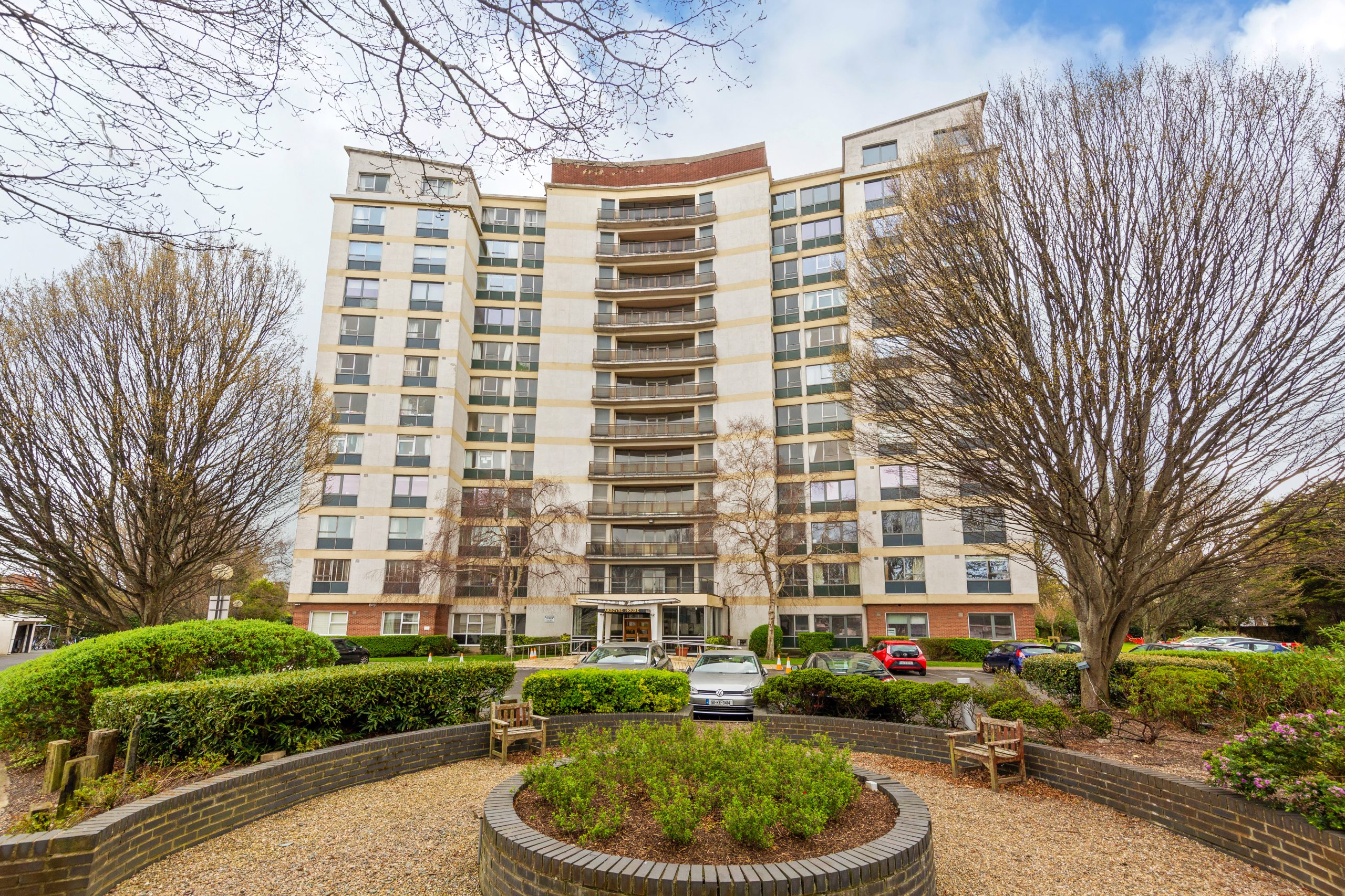 73/74 Ardoyne House, Pembroke Park, Dublin 4