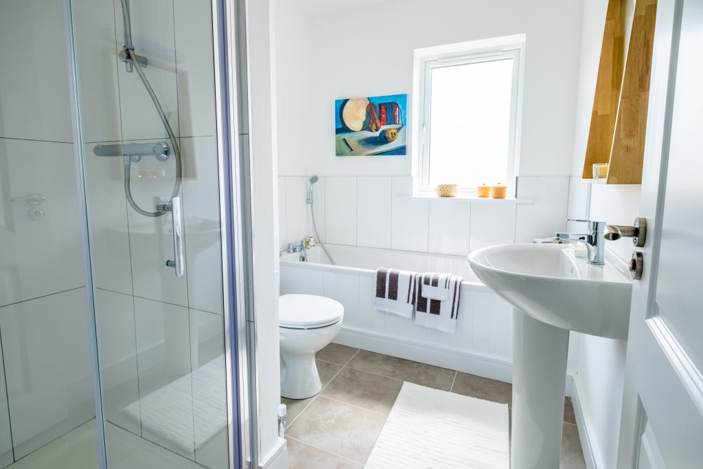 Oakley Park, Enfield Meath new houses for sale - Bathroom