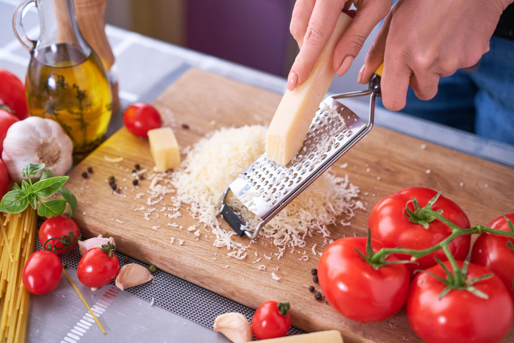 things to buy for the kitchen - cheese grater