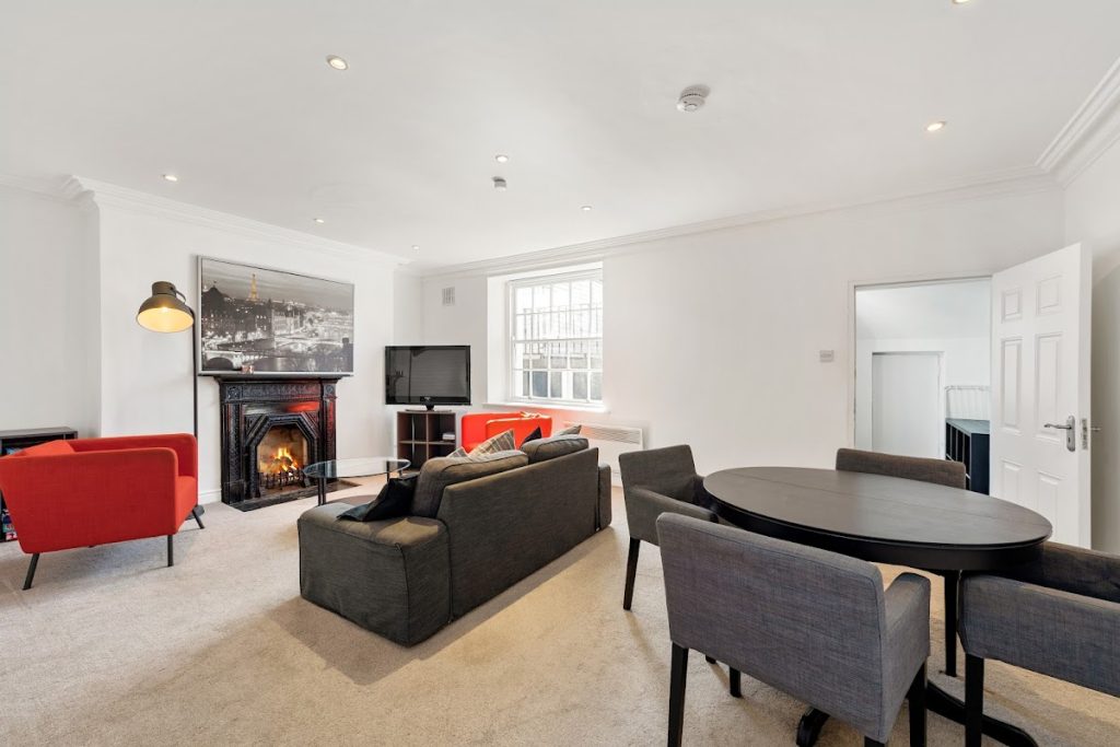 86-89 Leeson Street Upper Dublin Living room 2_86-89 Leeson Street Upper Exterior 11 for sale_investment opportunity_for sale