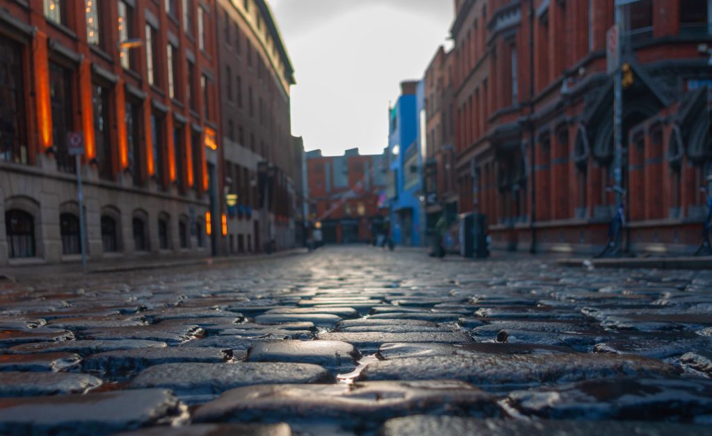 Dublin city centre cobblestone streets 