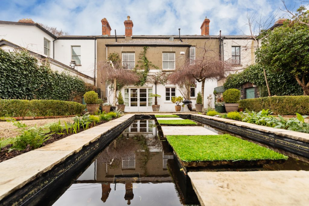 Clogheen, 2 carlton Villas, Ballsbridge, Dublin 4