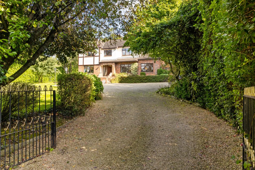 Lagduff, Church Road, Killiney, Co. Dublin