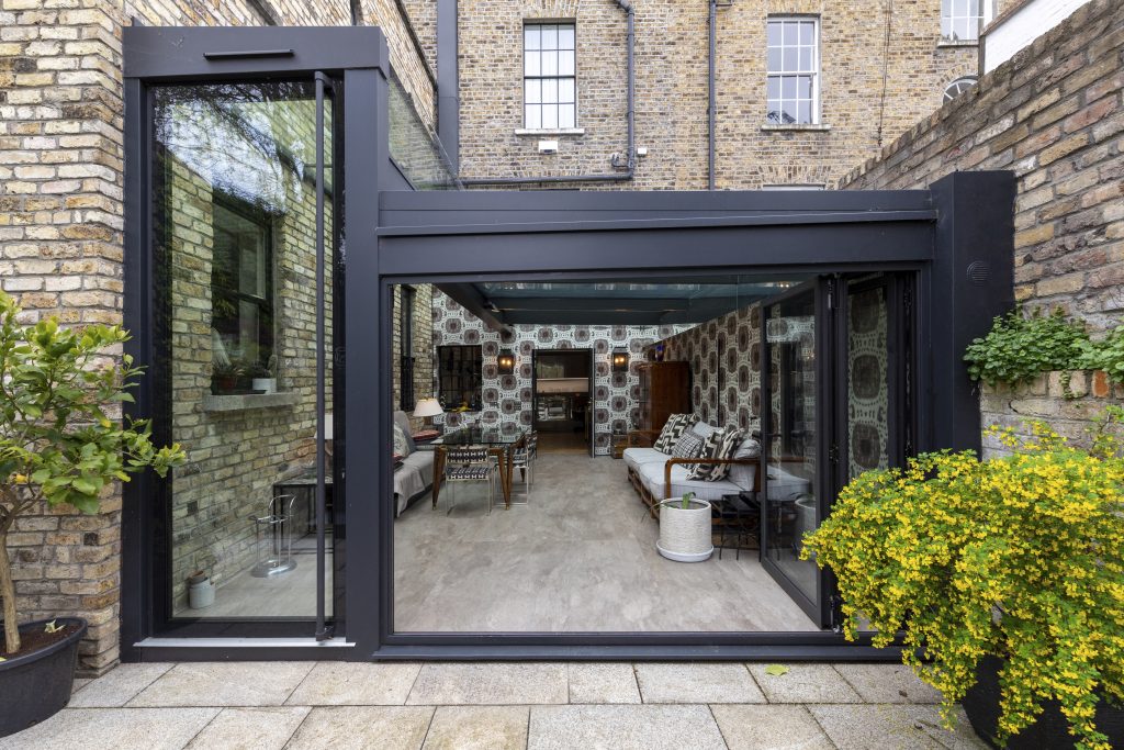 2 Harcourt Terrace, Dublin 2