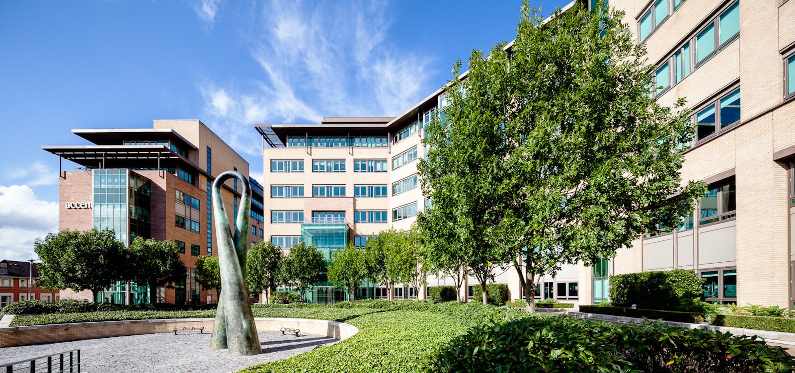 2 Grand Canal Plaza, Grand Canal Street Upper, Dubllin 2, D04 V586