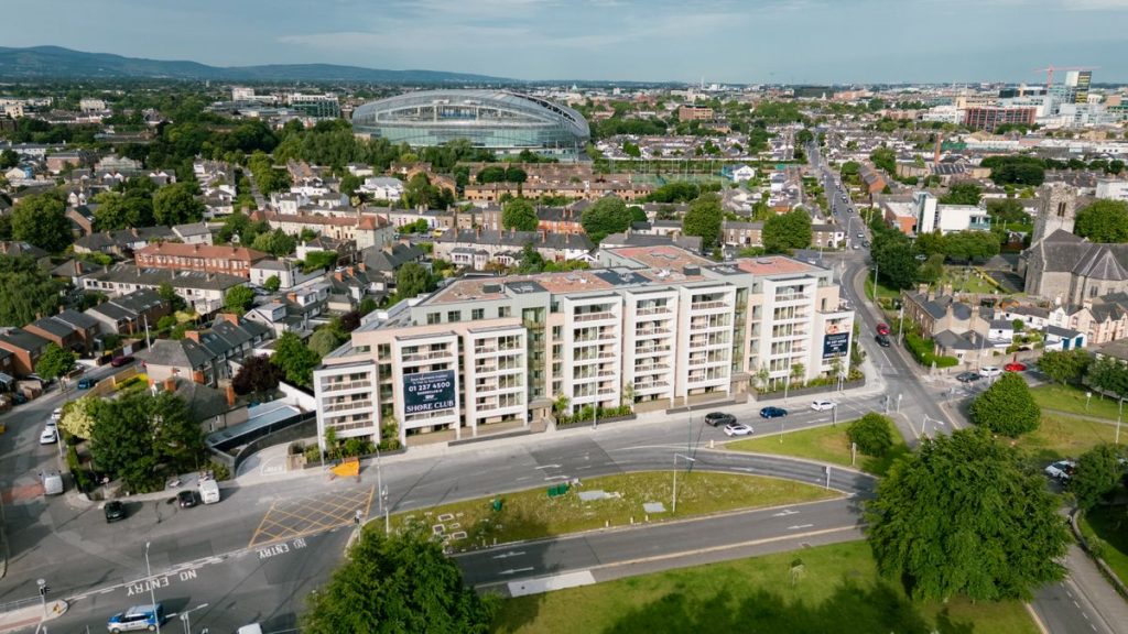 Shore Club, Beach Road, Sandymount, Dublin 4