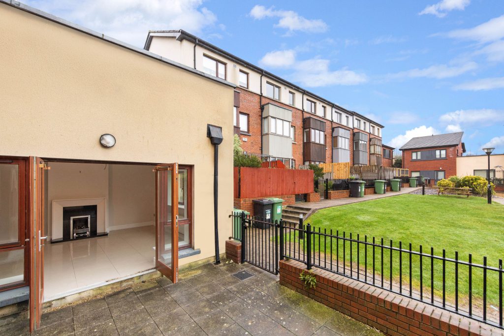 11 The Rise, Carrickmines Manor, Carrickmines, Dublin 18